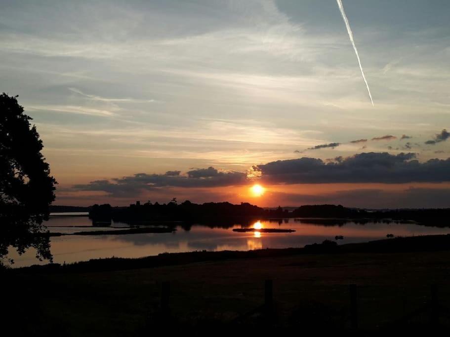 River - Stunning Estuary Views Holiday home Aldeburgh